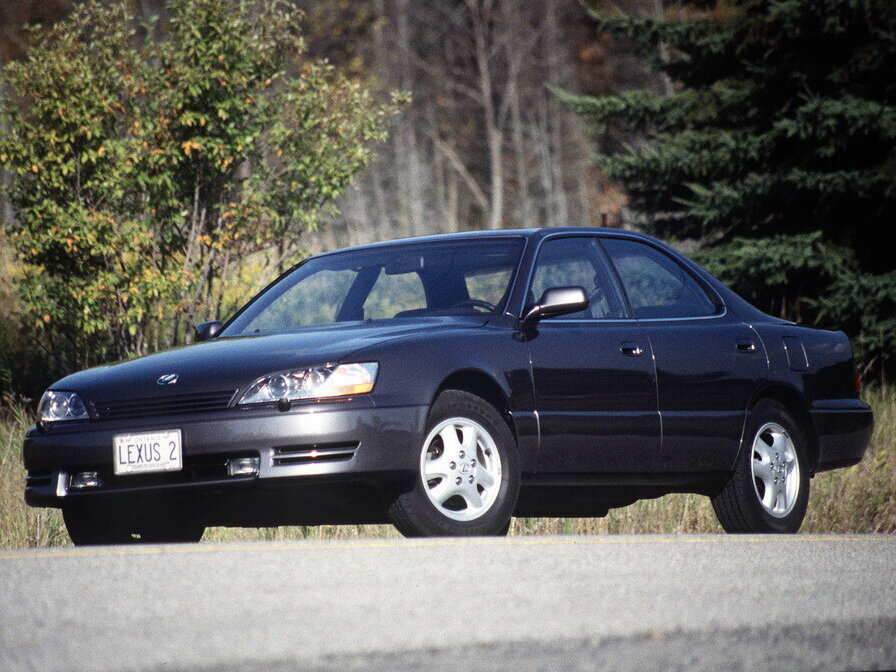Lexus ES250 (VCV11) 2 поколение, рестайлинг, седан (08.1994 - 07.1996)